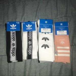 BNWT Total of 6 Pairs of “Crew” Adidas Socks